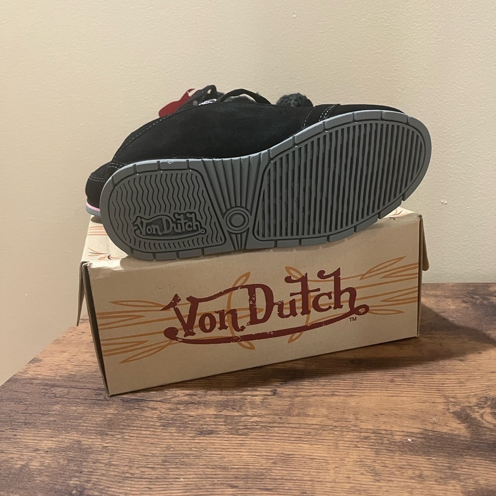 ✨ Vintage Von Dutch Kids Sneakers – Size 1 (Brand New!) ✨ - Picture 4 of 4